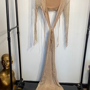 Chic Long Sleeve Lace Dress in Beige